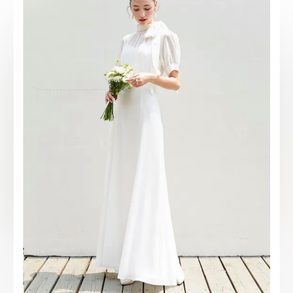 BAU by Bride And You
BELLA Bow Tie detail Short Puff-Sleeve Dress (White)
